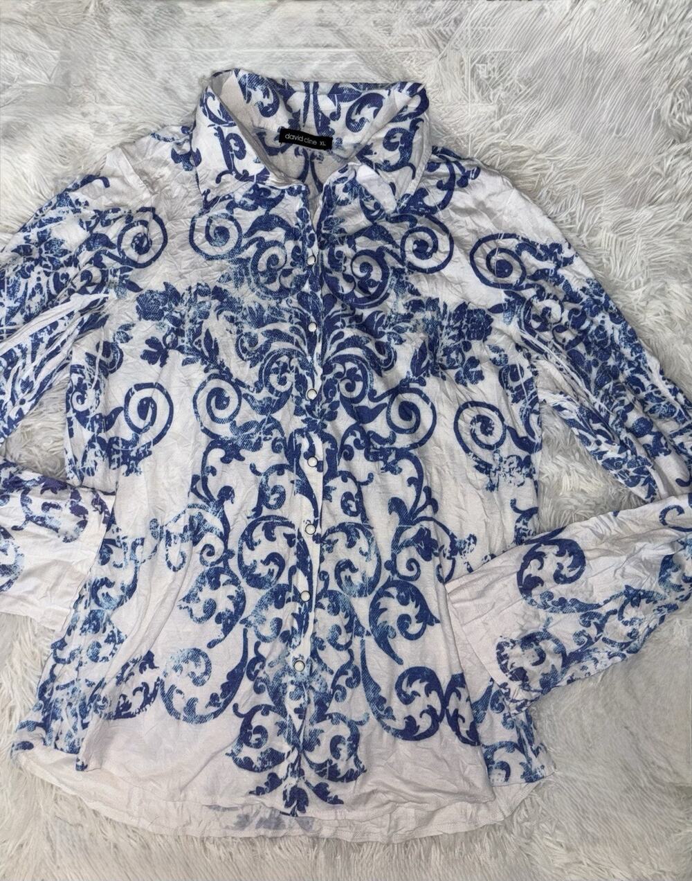 David Cline XL Blue Design “Crushed Crinkle” Snap W/ Roll Sleeves top. Exc. Cond